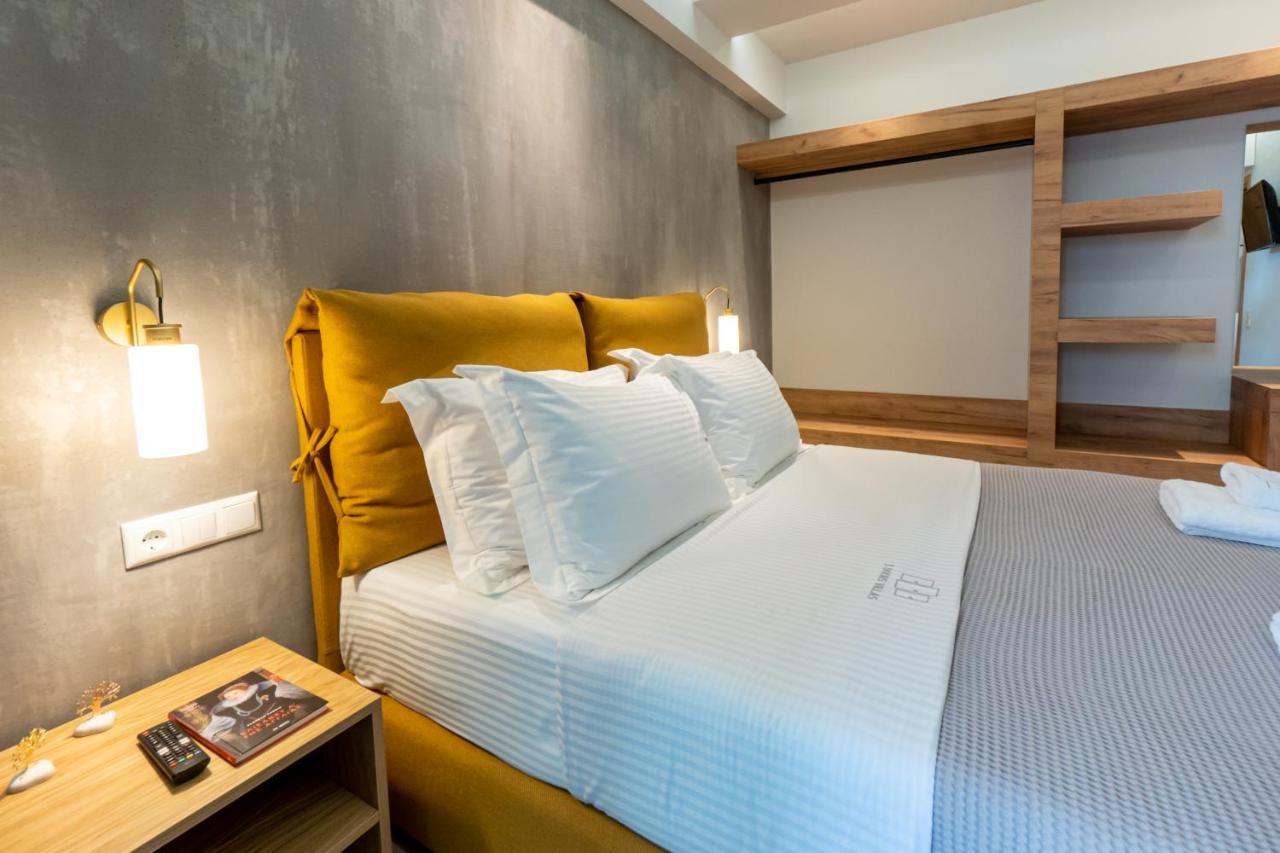 3 Doors Villas Nea Iraklitsa Экстерьер фото